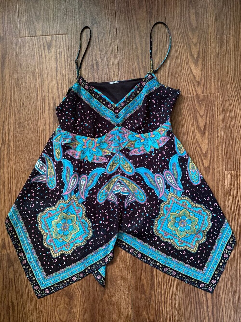 Vintage Australian Y2K Paisley Silk Feel Handkerchief Hem Cami Top